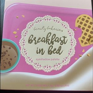 Eye shadow Palette